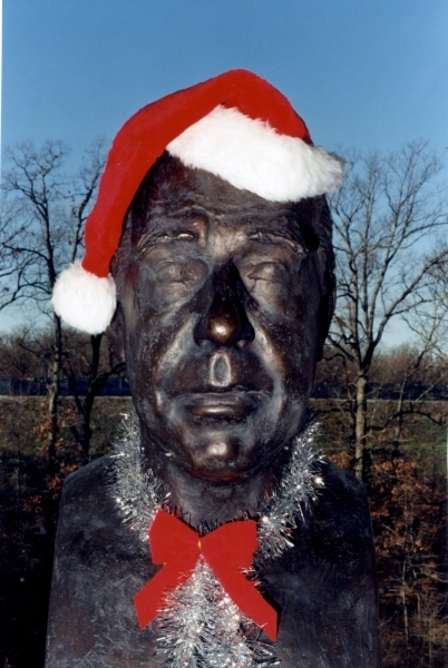 Our Niels Bohr statue in the reading room looking festive.